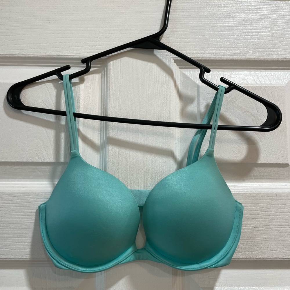 Victoria’s Secret Very Sexy Push-Up Bra
